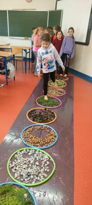 Jesienna ścieżka sensoryczna